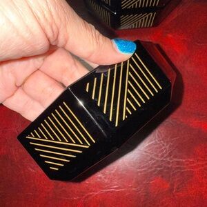 Vintage Arcoroc France Marine (Black &
Gold Bowls & Cups Set of 8 each